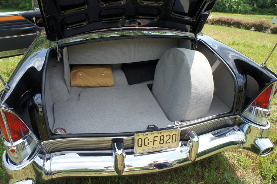  Packard Caribbean Convertible 1956 года  (фото 7 из 22)